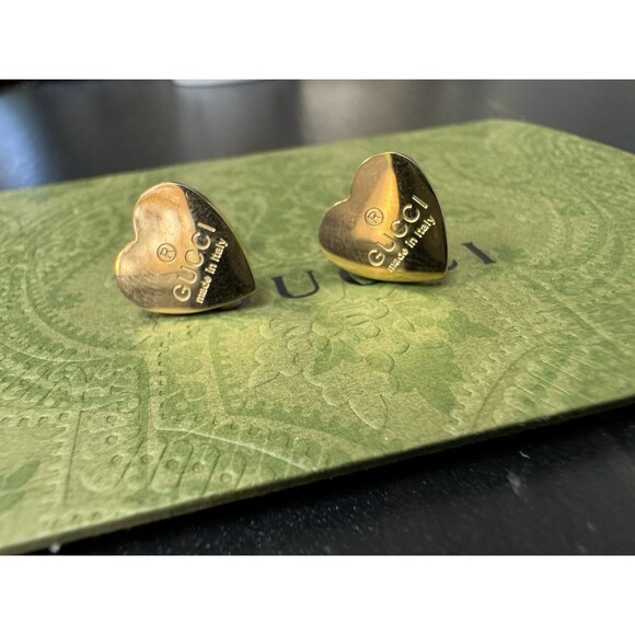 Gucci Button Heart Stamped Gold Tone Stud Earrings - Picture 1 of 10